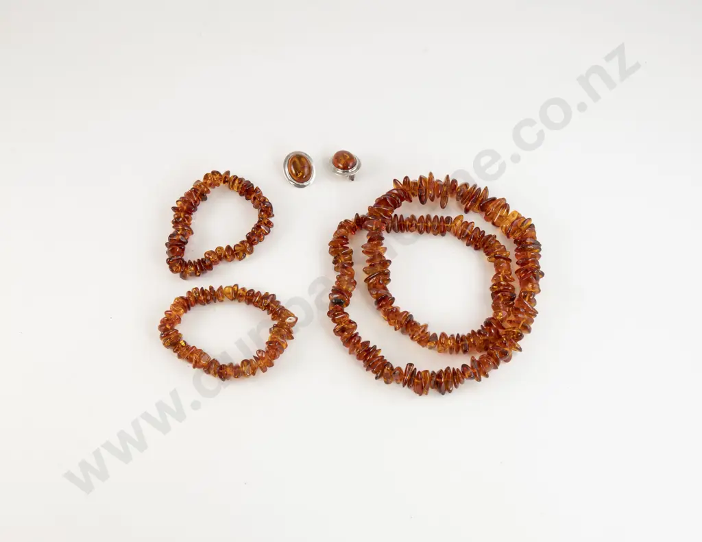 Amber Polished Nugget Necklace with Two Bracelets and Earrings Image 1++