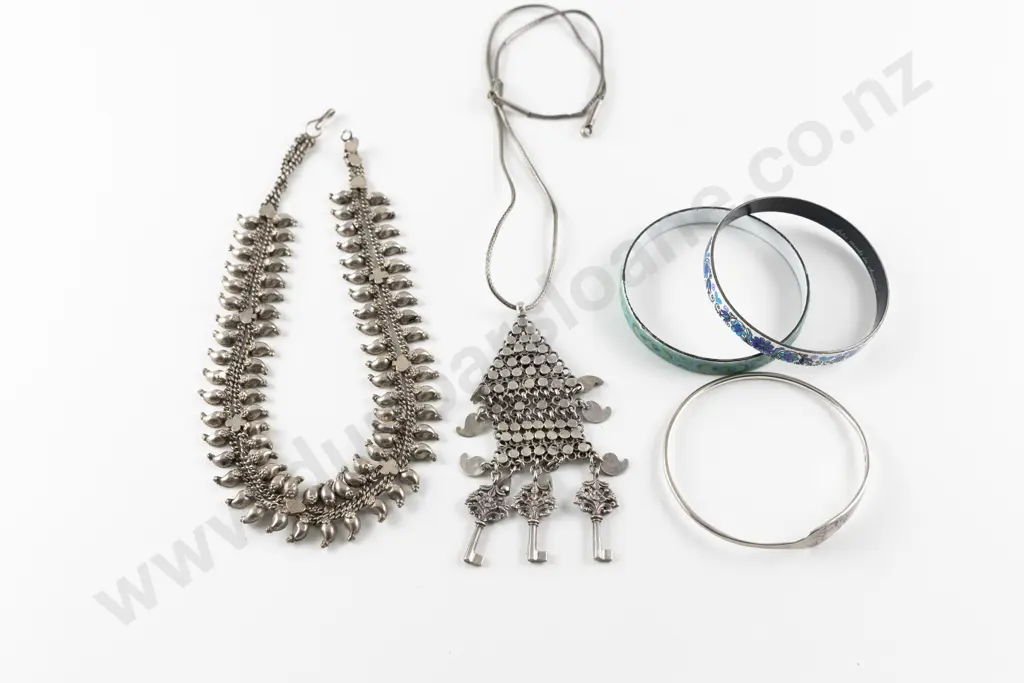 Three Bangles Image 1++