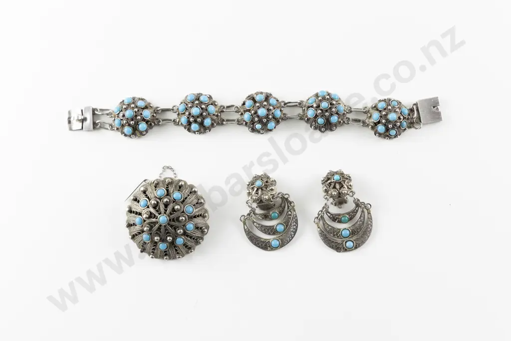 Mexican Silver Filigree and Turquoise Bracelet Image 1++