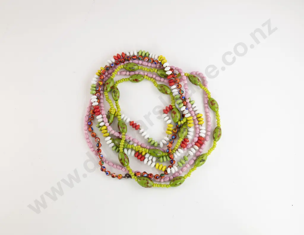 Four Vintage Glass Bead Necklaces Image 1++