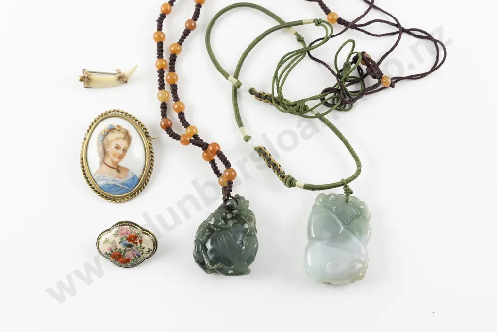 Three Various Brooches Image 1++