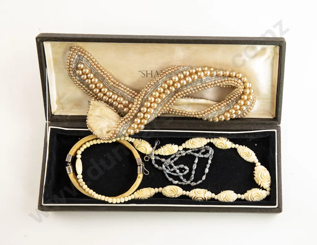 Carved Ivory Bead Necklace Image 1++