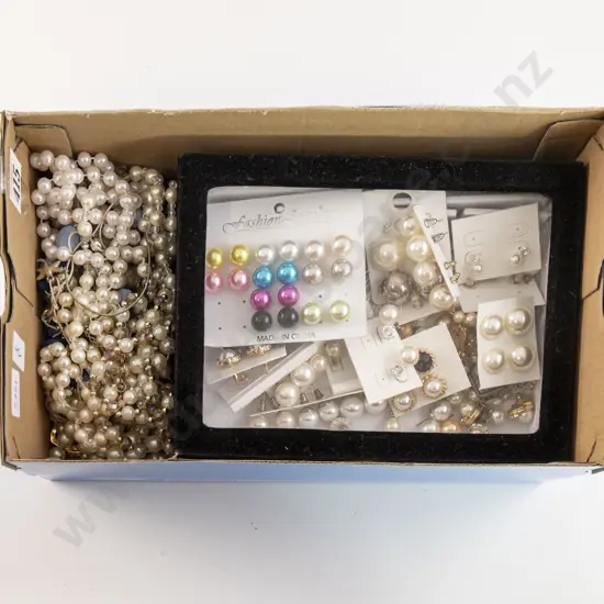 Collection Pearl Fashion Jewellery