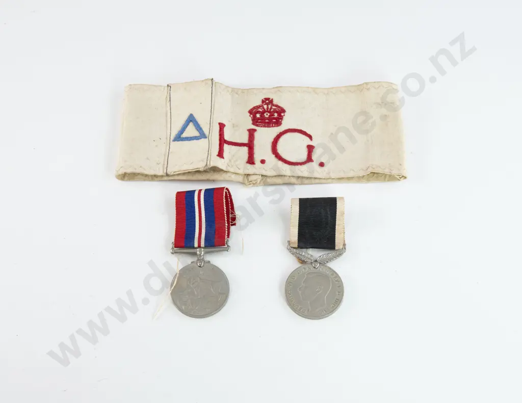 Two WWII Medals Image 1++