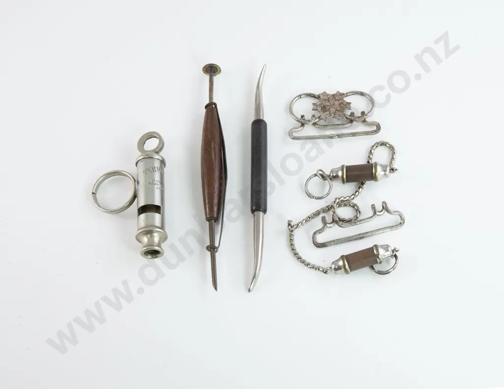 'The Metropolitan' Whistle Image 1++