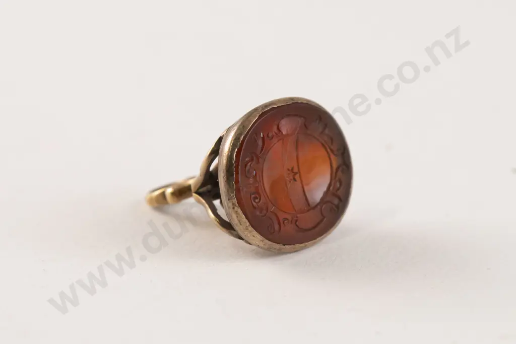Early C19th 15ct Gold and Carnelian Intaglio Seal Fob Image 1++
