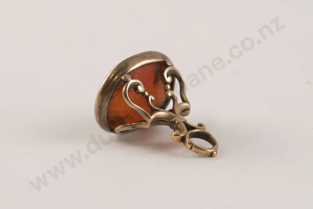 Early C19th 15ct Gold and Carnelian Intaglio Seal Fob Image 1++