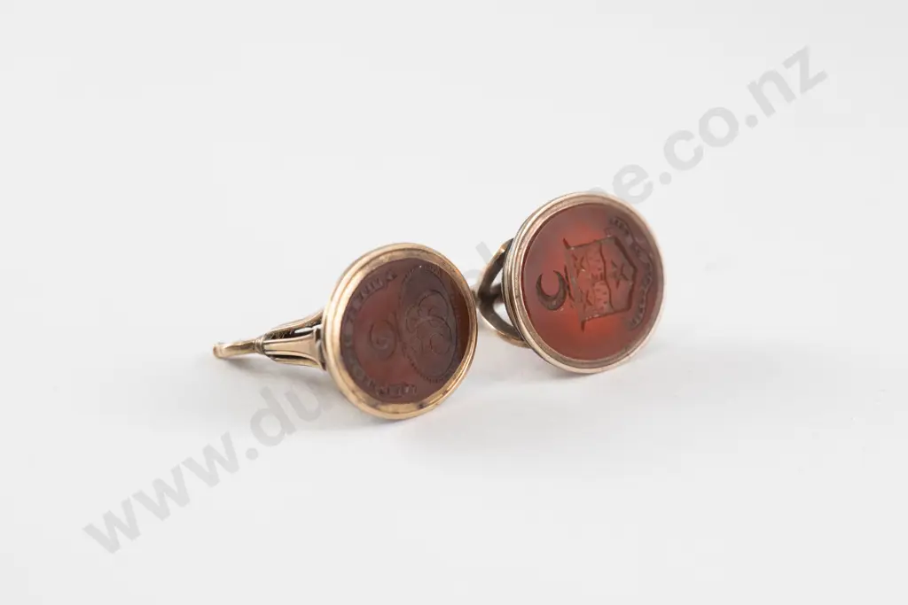 Two Early C19th Gold Plate and Carnelian Intaglio Seal Fobs Image 1++