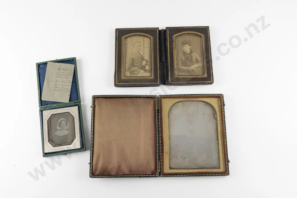 Two Vict Daguerreotypes Image 1++