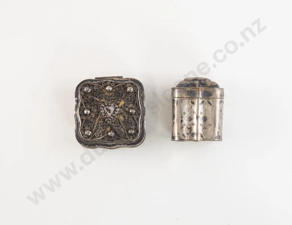Two C19th Dutch Silver Fancy Snuff Boxes Image 1++