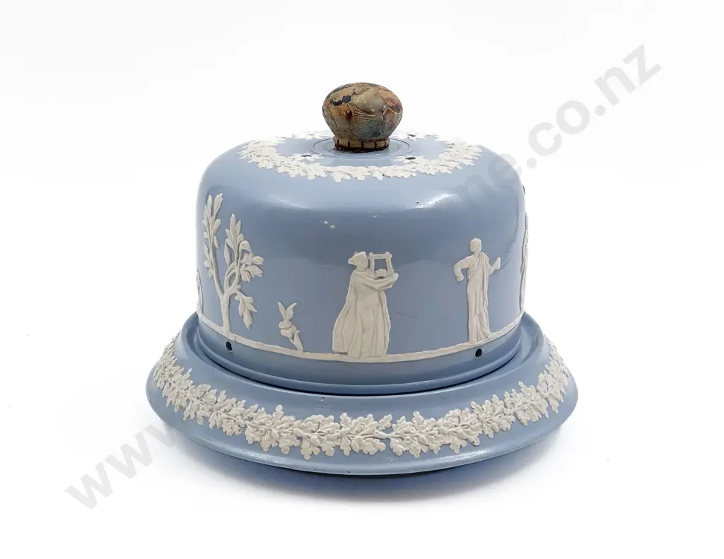 Wedgwood Jasperware Cheese Dish & Cover Image 1++