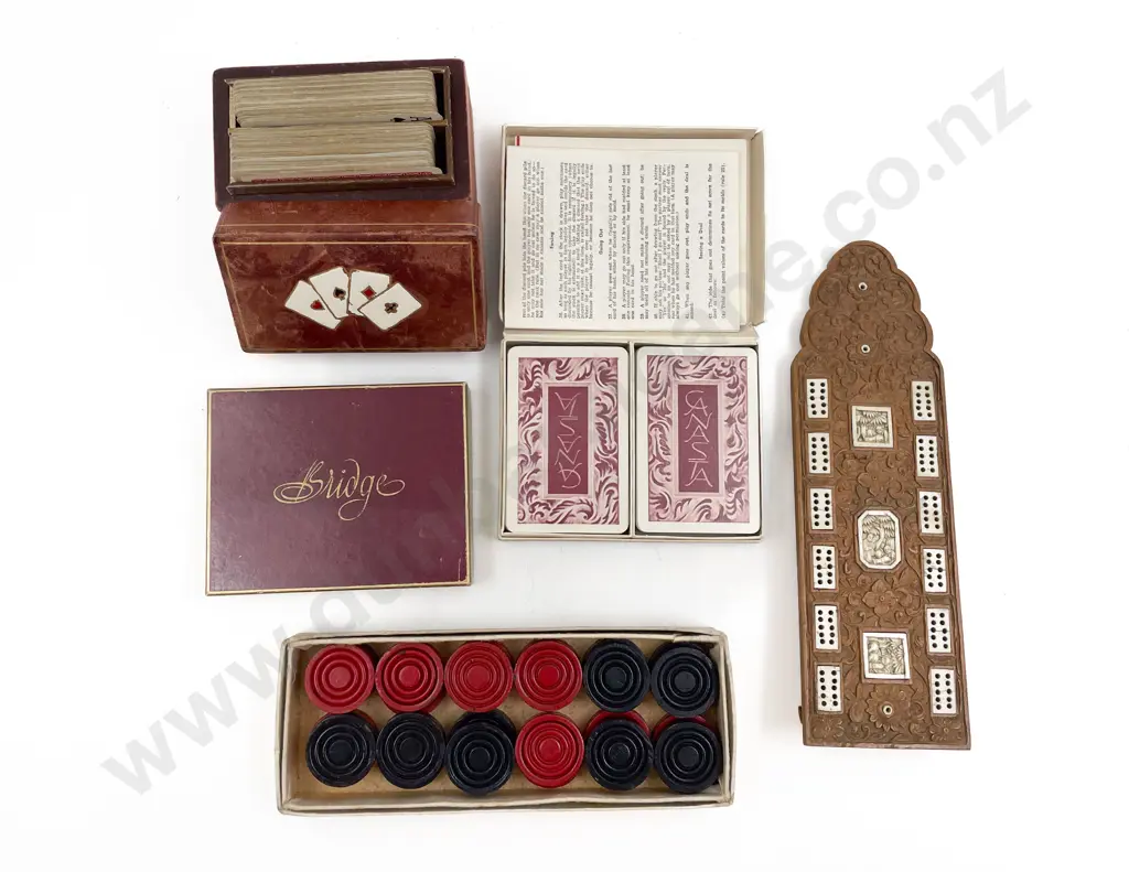 Small Quantity of Assorted Vintage Card Games and Counters etc Image 1++
