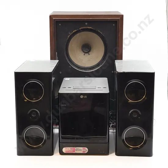LG Sound System Together with Other Speaker
