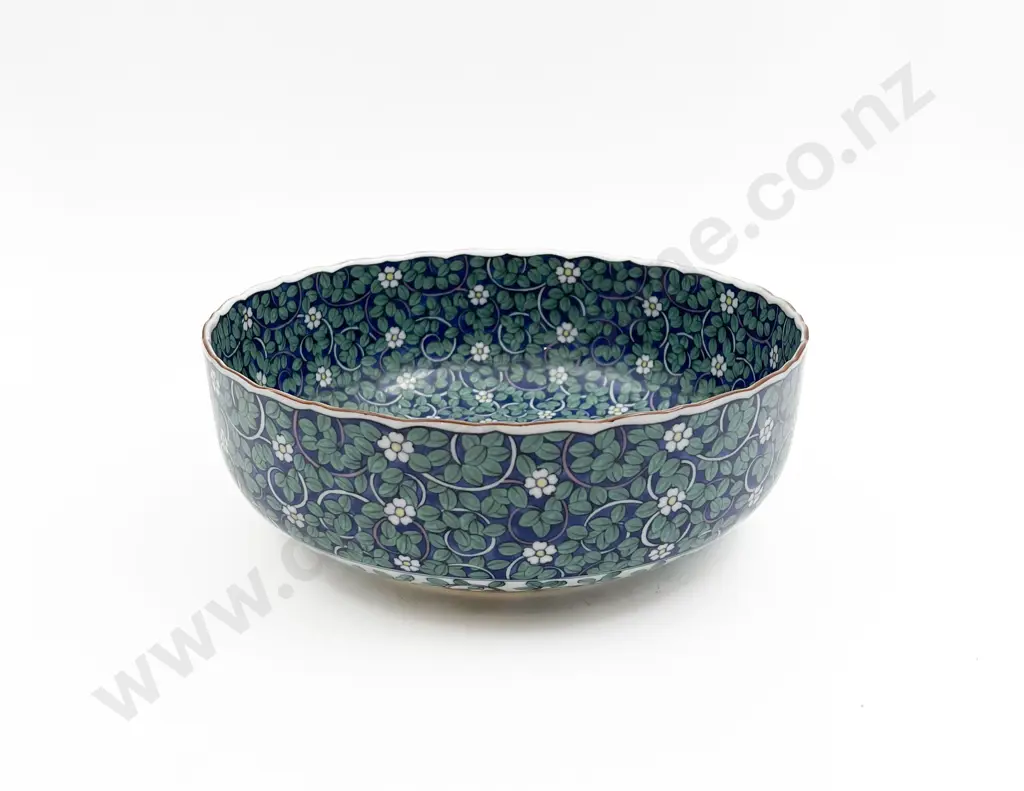 Boxed Chinese Floral Decorated Fruit Bowl Image 1++