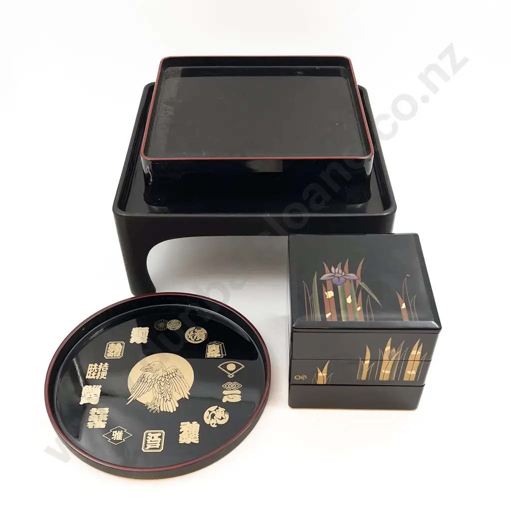Quantity of Assorted Lacquer Trays and Food Boxes etc Image 1++