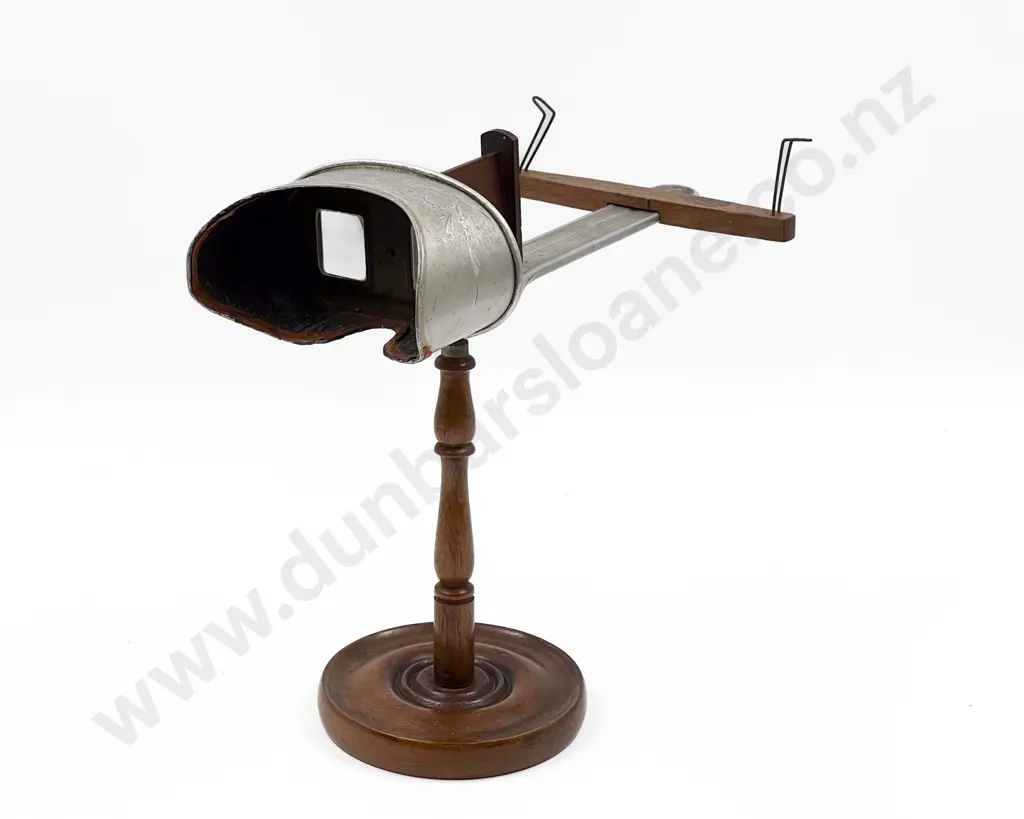 Vintage Stereoscope on Stand Image 1++