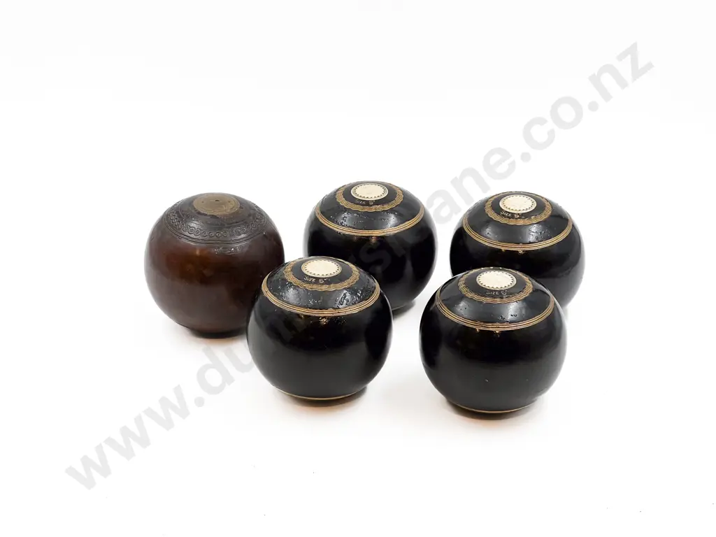 Five Assorted Vintage Bowls Image 1++