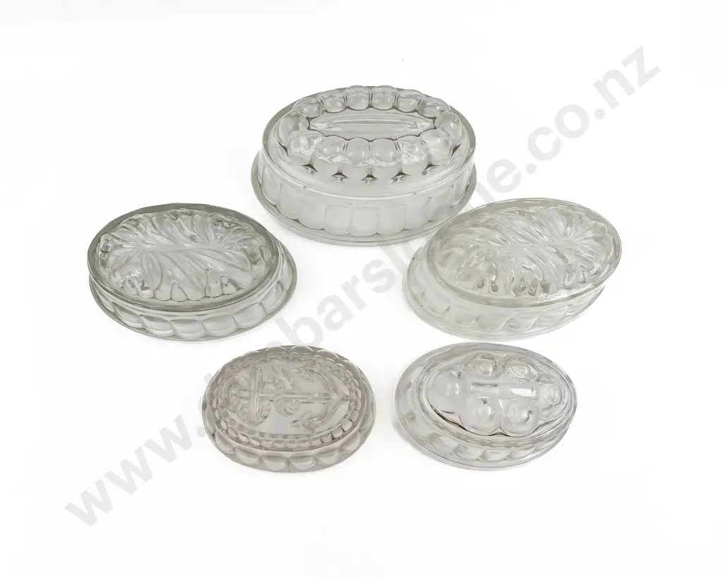 Five Assorted Vintage Glass Jelly Moulds Image 1++