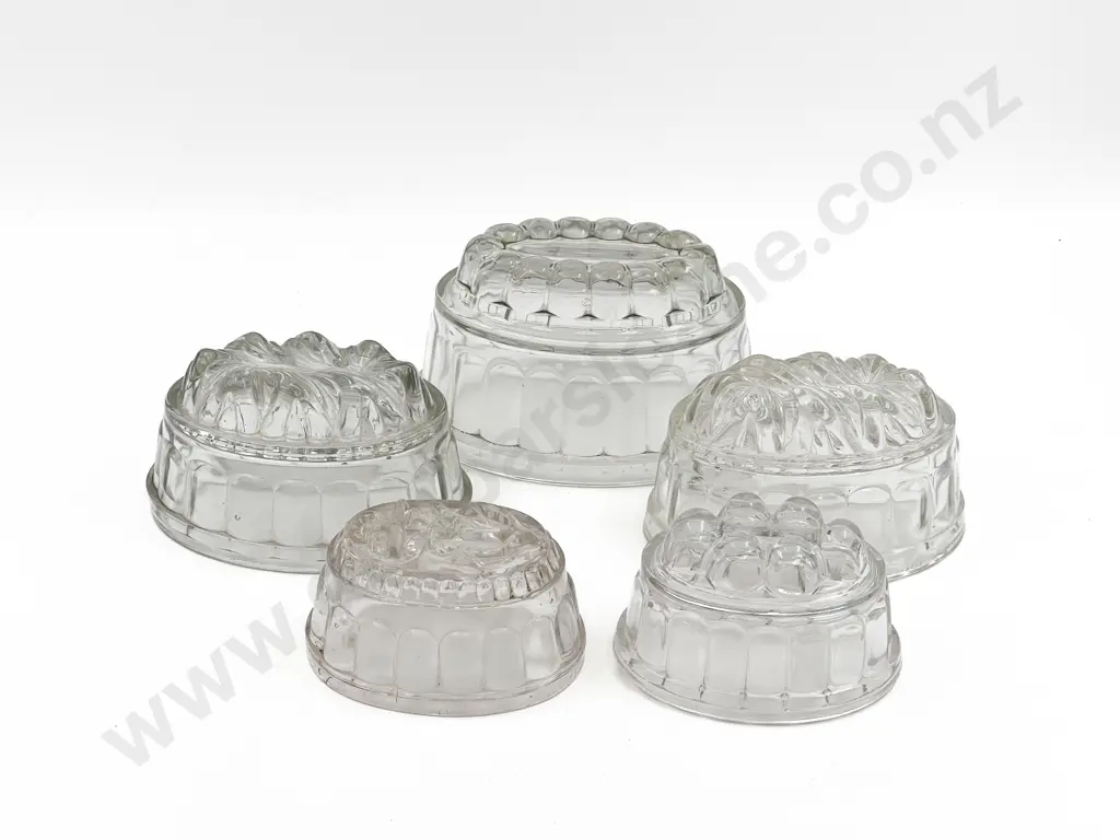 Five Assorted Vintage Glass Jelly Moulds Image 1++