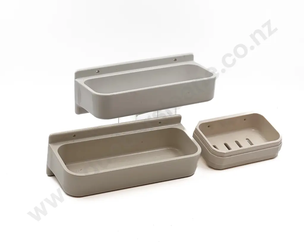 Three Assorted Vintage Shower Caddies Image 1++