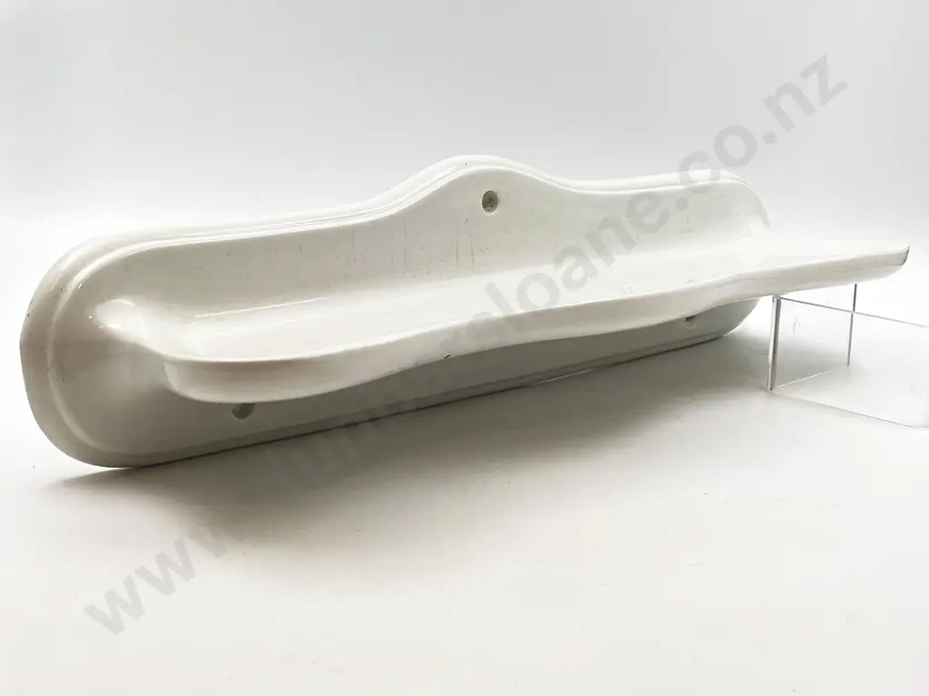 Vintage Ceramic Bathroom Shelf Image 1++