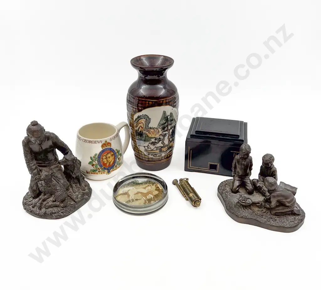 Small Quantity of Assorted Vintage Collectables Image 1++