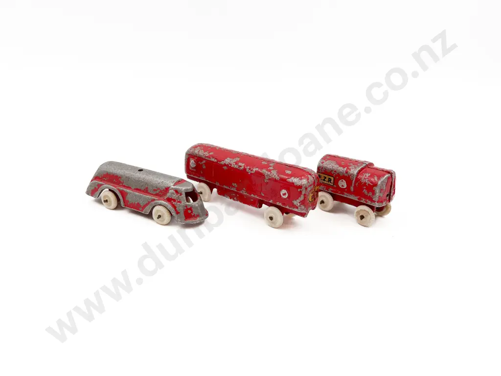 Vintage Fun Ho Small Locomotive Tender and Carriage with Tanker Image 1++