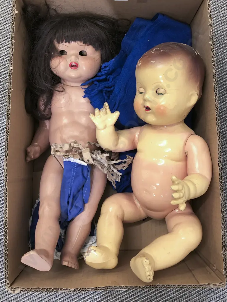 Two Vintage Dolls Image 1++
