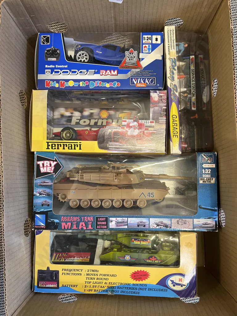 Quantity of Boxed Model Vehicles Including Diecast Image 1++