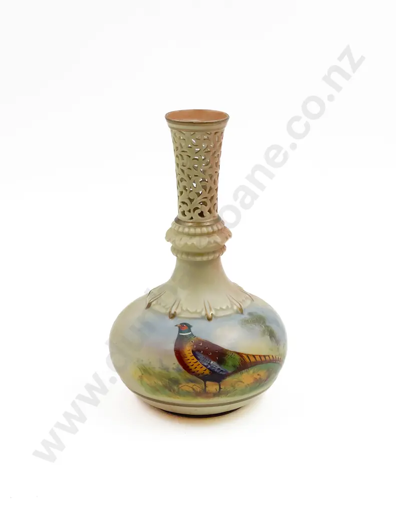 Worcester Hand Painted Vase Signed E. Blake Image 1++