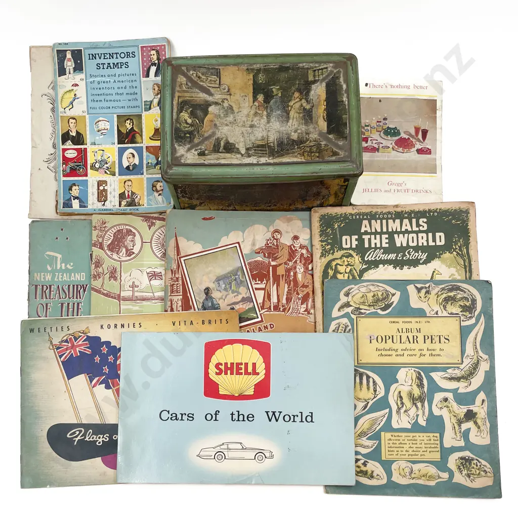 Collection Vintage Folders and Loose NZ and Other Cereal Cards Image 1++