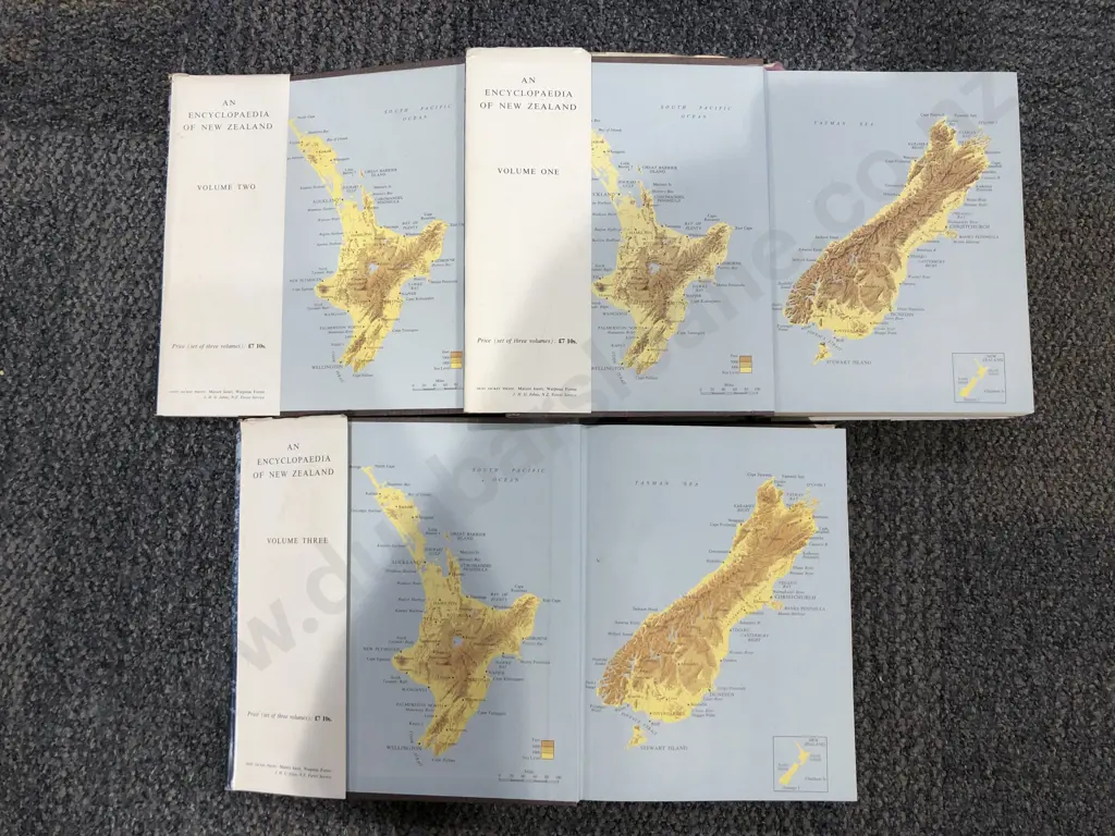 Encyclopdia of New Zealand Vol I II & III Image 1++
