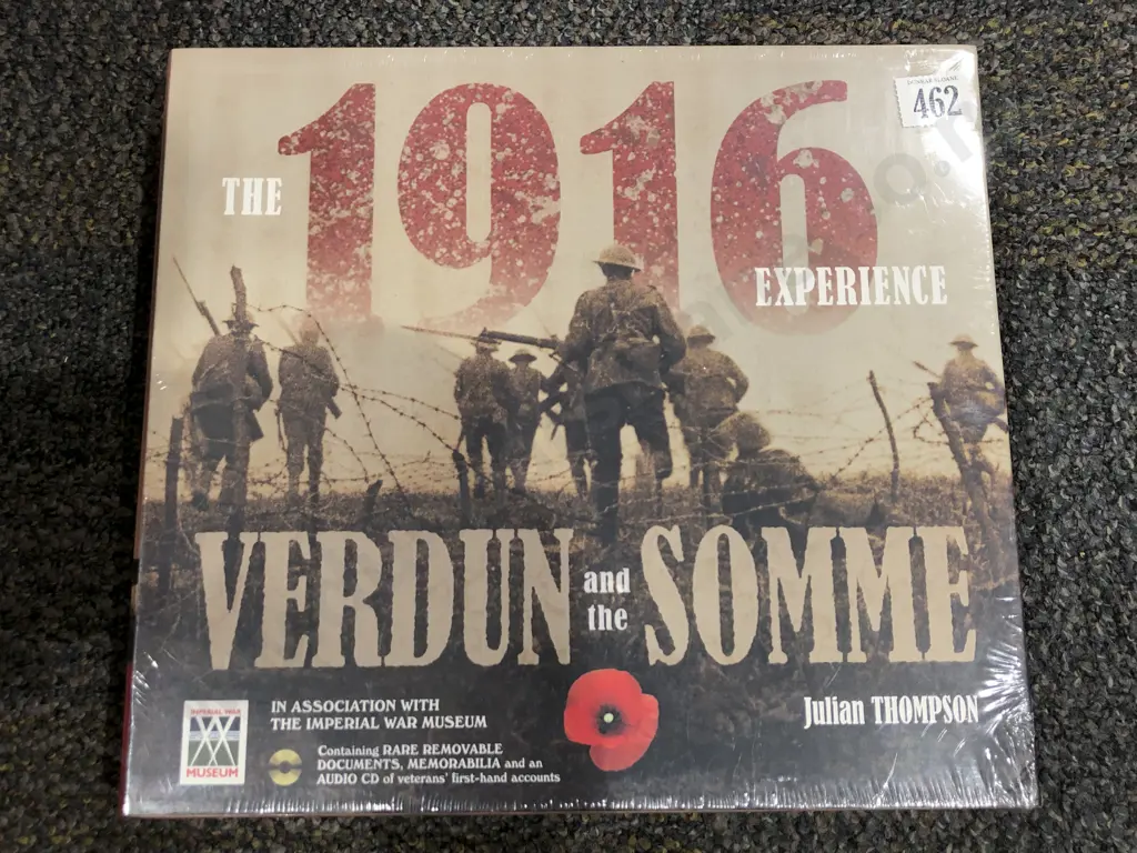 The 1916 Experience: Verdun and the Somme by Julian Thompson Image 1++