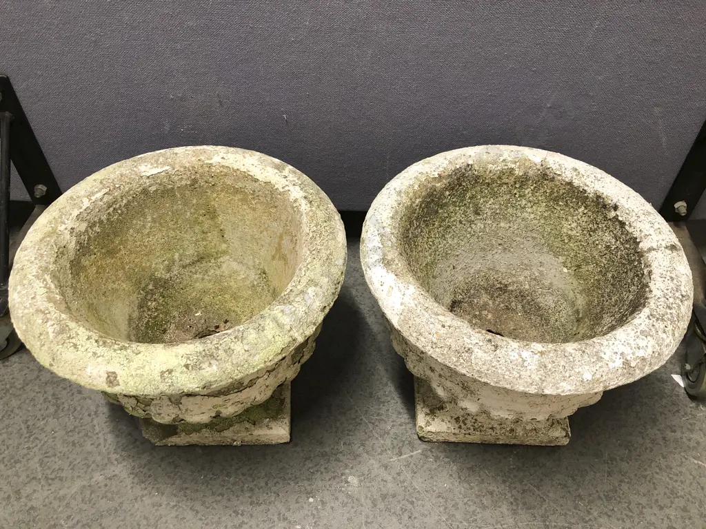 Pair of Concrete Decorative Garden Pots Image 1++