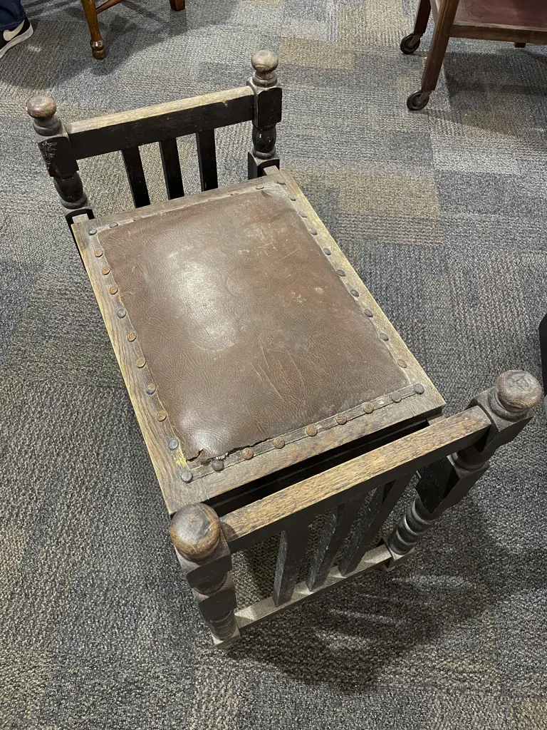 Oak Piano Stool Image 1++