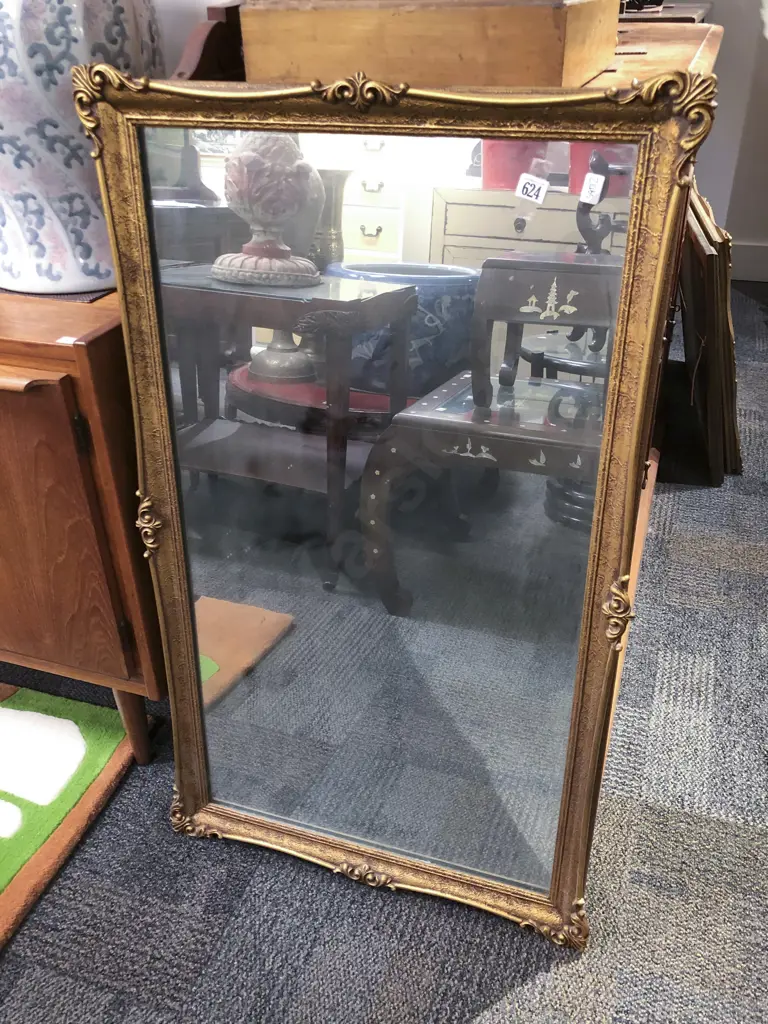 Gilt Framed Rectangular Wall Mirror Image 1++