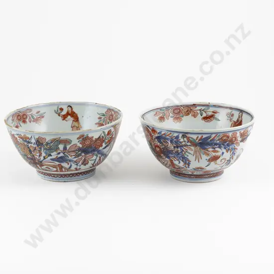A Pair of Chinese Swatow Porcelain Bowls