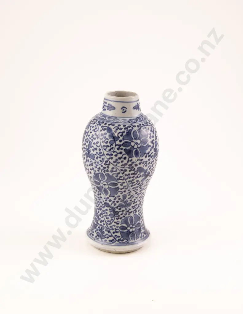 A Good Chinese Blue And White Porcelain Vase Image 1++