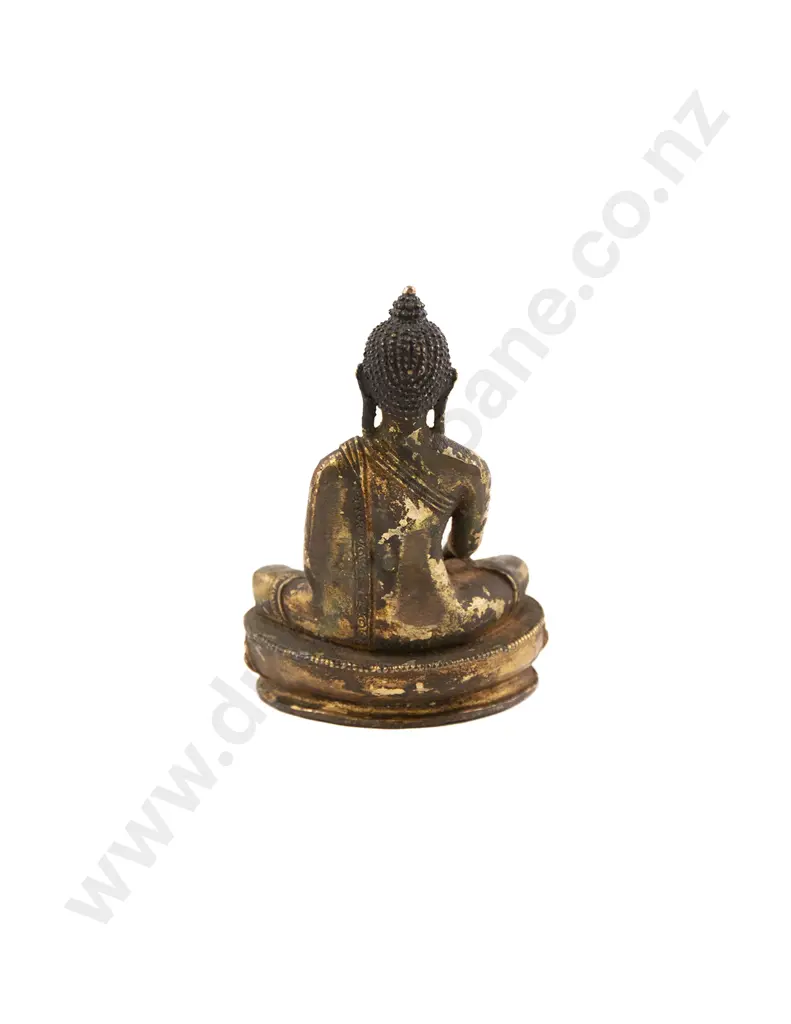 An Early 20th Century Tibetan Gilt Bronze Figure of Shakyamuni Buddha Image 1++