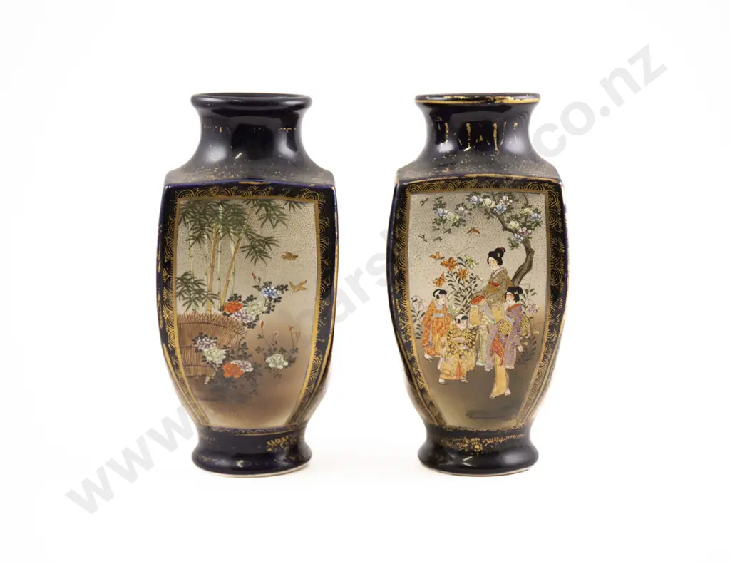 A Pair of Late Meiji Period Satsuma Vases Image 1++