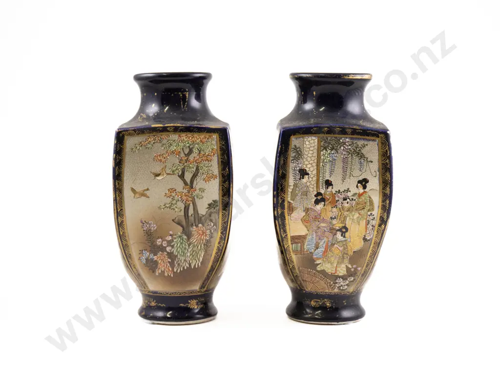 A Pair of Late Meiji Period Satsuma Vases Image 1++