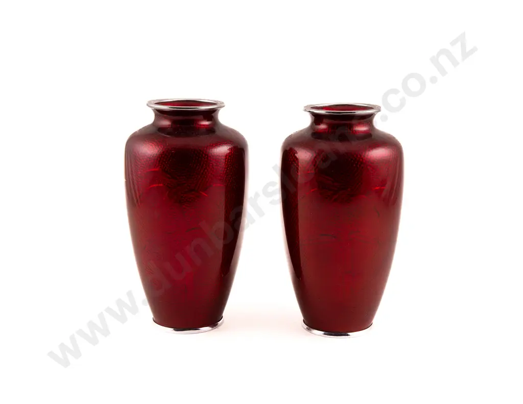 A Pair of Japanese Cloisonne Vases In The Manner Of Ando Jubei Image 1++