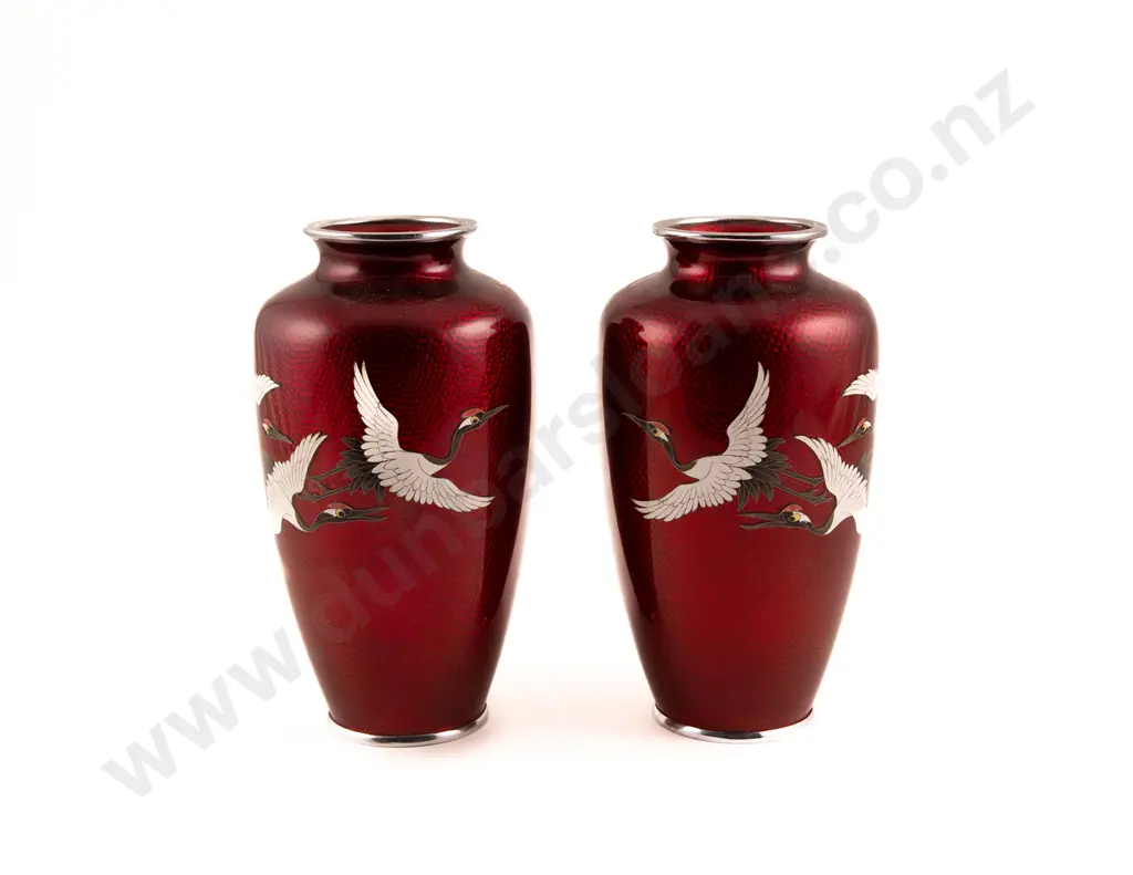 A Pair of Japanese Cloisonne Vases In The Manner Of Ando Jubei Image 1++