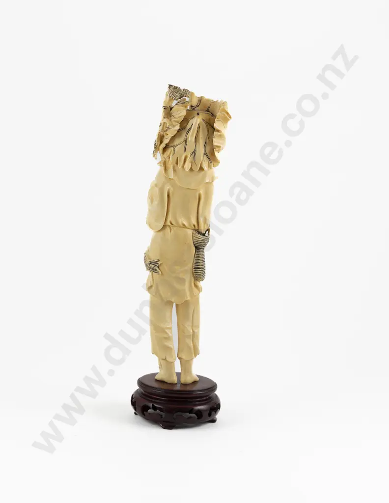 Japanese Ivory Figure Of A Fisherman Image 1++