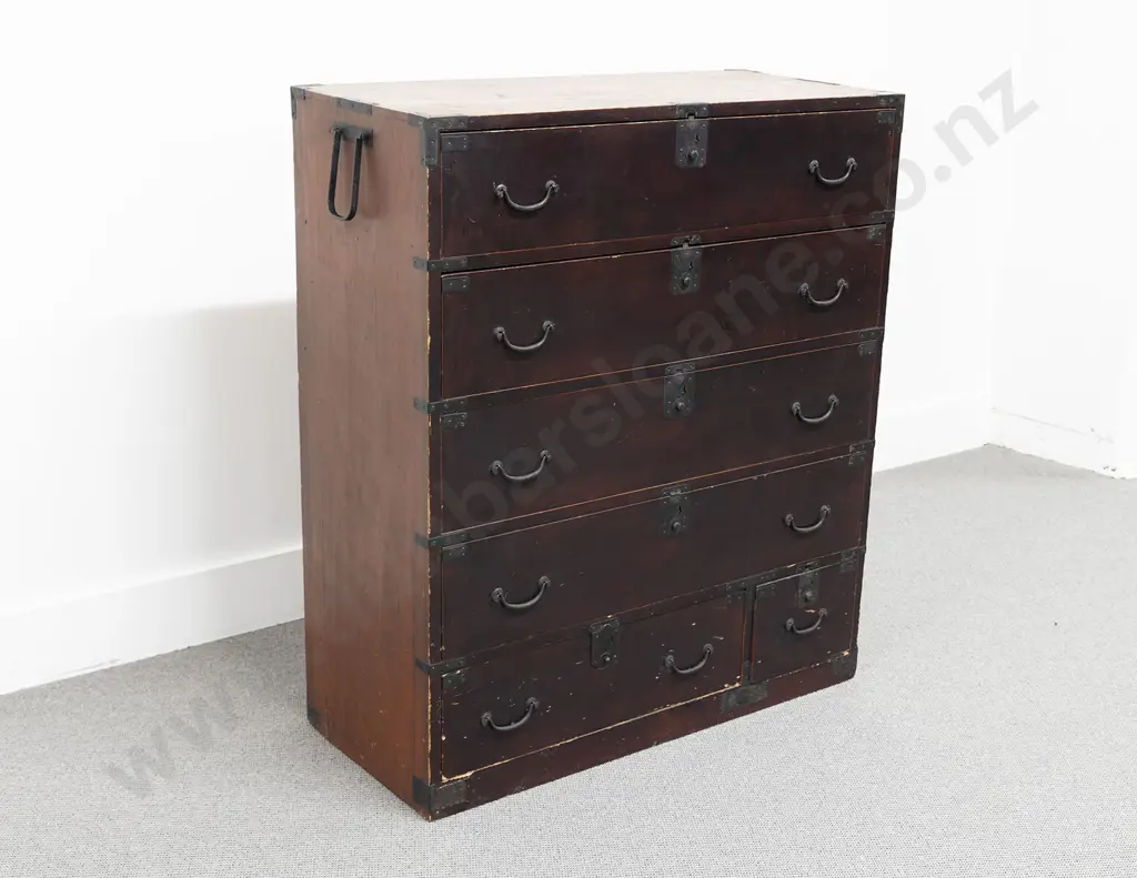 Japanese Late Meiji Period Paulownia Isho-Dansu (Clothing Chest) Image 1++