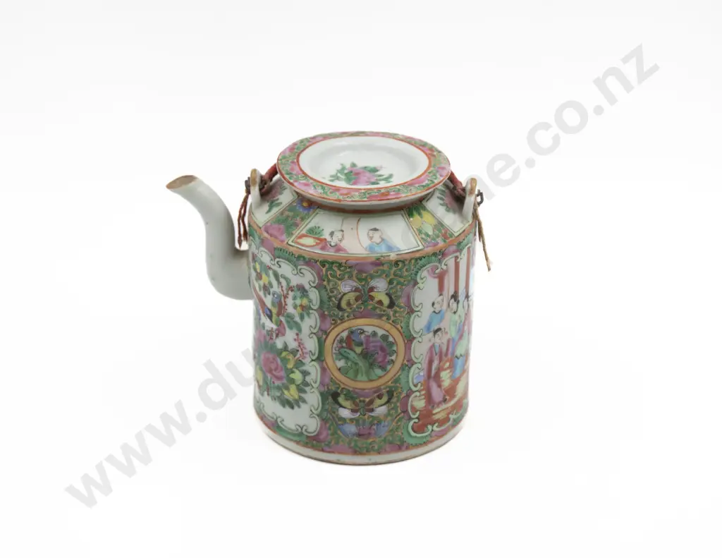 Chinese Canton Famile Rose Teapot Image 1++