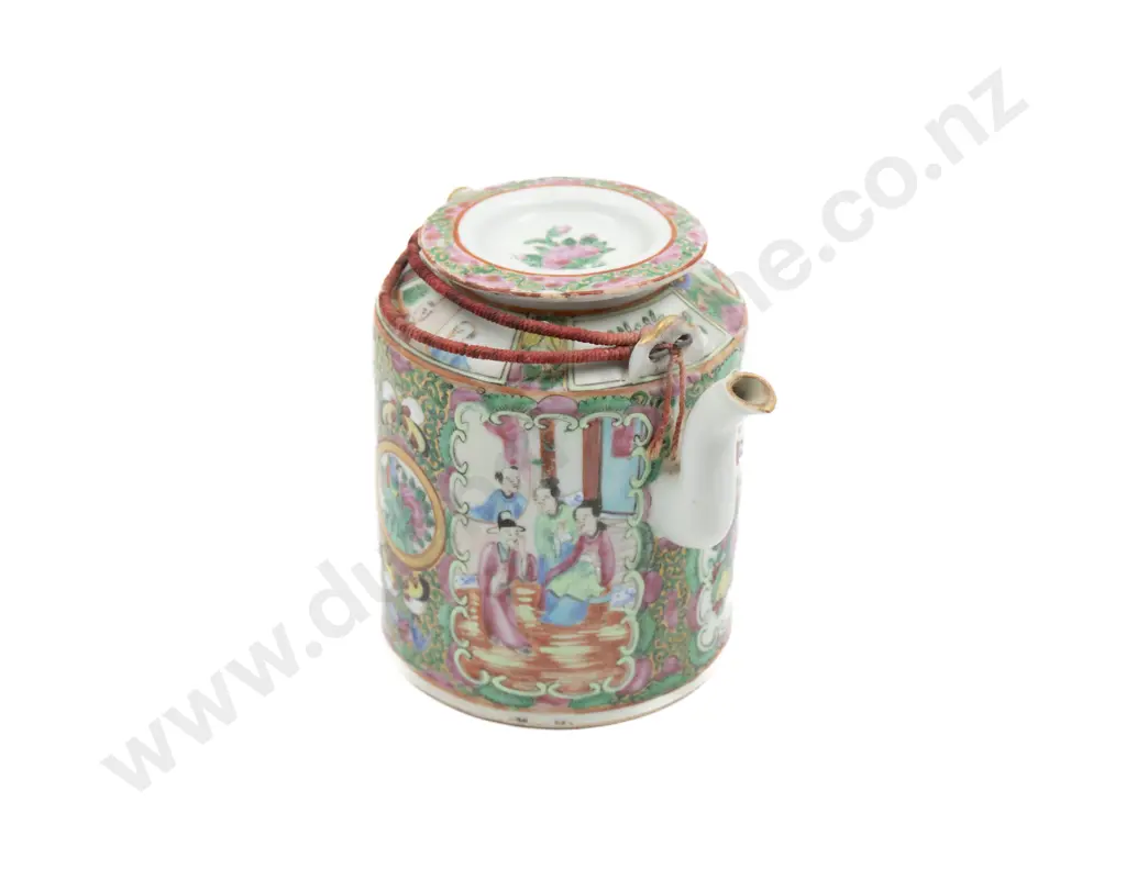 Chinese Canton Famile Rose Teapot Image 1++