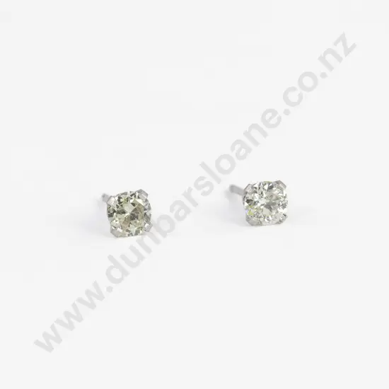 Pair 14ct White Gold Diamond Stud Earrings