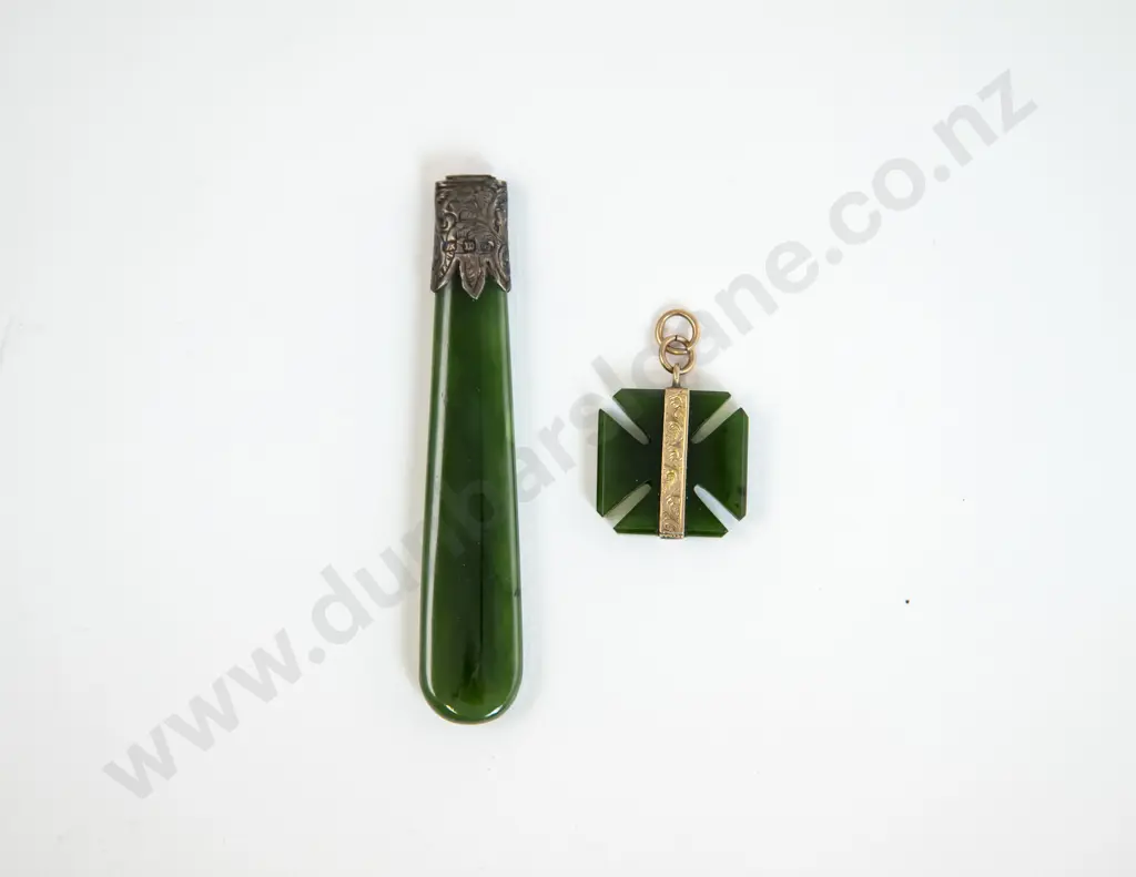 NZ 9ct Gold Mounted Greenstone Pendant and Greenstone Fob Image 1++