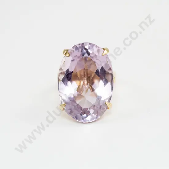 9ct Large Single Amethyst Dress Ring